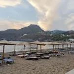 Апартаменты Takis Seaside Kythira Town