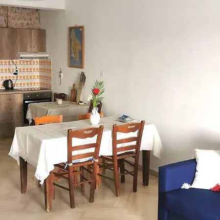 Takis Seaside Апартаменты Kythira Town