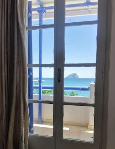 Takis Seaside 公寓 Kýthira