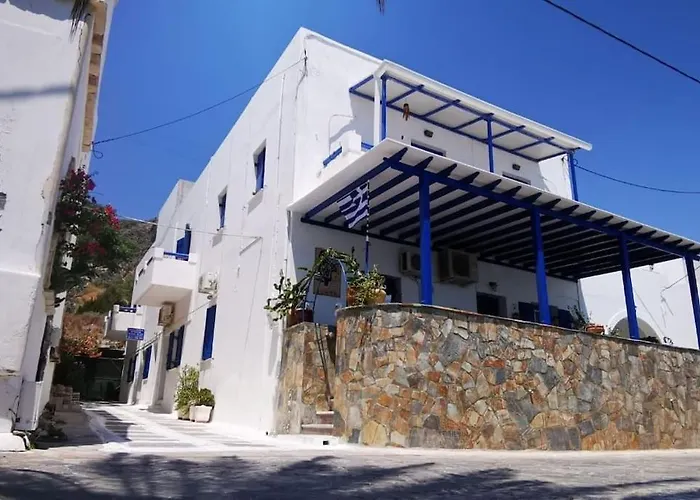 Takis Seaside 公寓 Kýthira